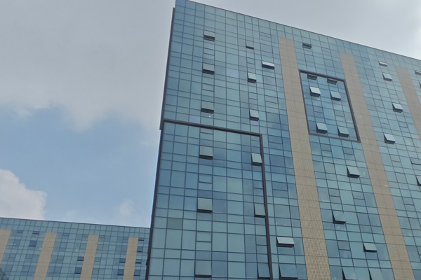 響應(yīng)式設(shè)計與多語言網(wǎng)站建設(shè)，讓您的外貿(mào)網(wǎng)站建設(shè)確保所有用戶的無障礙